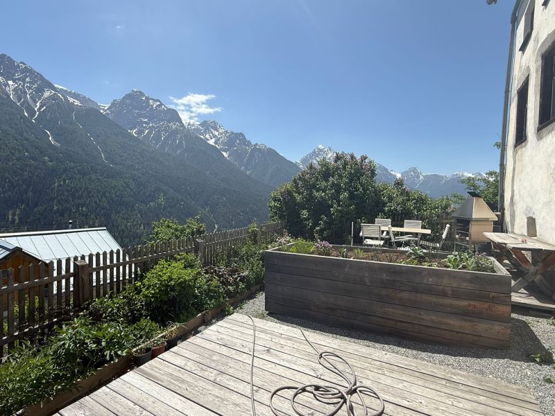 Ferienwohnung Sent - Casa Foppa - Aussenansicht