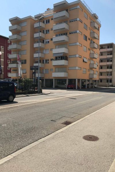 Ferienwohnung Sent - Casa Foppa - Aussenansicht